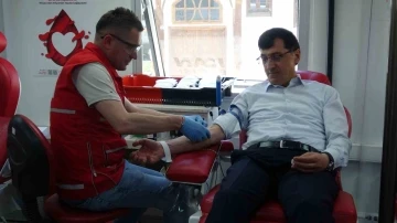 K&uuml;tahya&rsquo;da kan bağışı etkinliği
