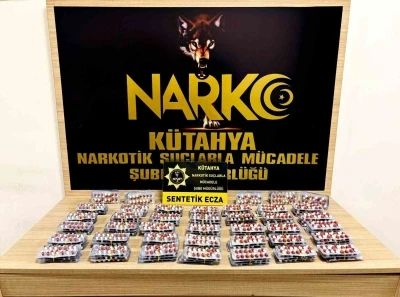 K&uuml;tahya&rsquo;da kargoyla uyuşturucu sevkiyatına 1 tutuklama
