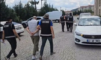 K&uuml;tahya merkezli su&ccedil; &ouml;rg&uuml;t&uuml;ne operasyonda 13 tutuklama