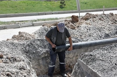 K&uuml;tahya&rsquo;nın Akkent Mahallesi&rsquo;nde 600 metrelik i&ccedil;me suyu hattı yenileniyor
