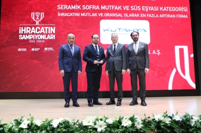 K&uuml;tahya Porselen&rsquo;e İhracatta &Ccedil;ifte Şampiyonluk