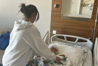 Kuzeninin &ouml;ld&uuml;ğ&uuml;nden habersiz iyileşeceği g&uuml;n&uuml; bekliyor