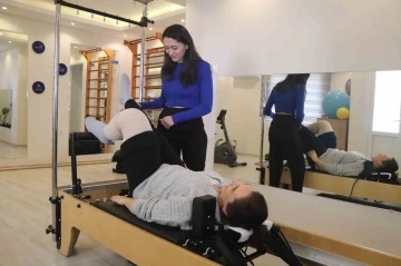 Lenf&ouml;dem tedavisinde y&ouml;ntem: Bandajlama, masaj ve egzersiz
