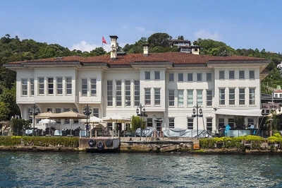 Les Ottomans Otel rekor fiyata satıldı