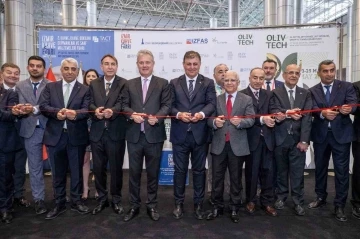 Lezzet ve teknolojiyi buluşturan iki fuar 18 bin ziyaret&ccedil;iyi ağırladı
