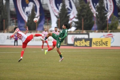 Lider Bursaspor Maraş'tan 1 Puanla D&ouml;n&uuml;yor !