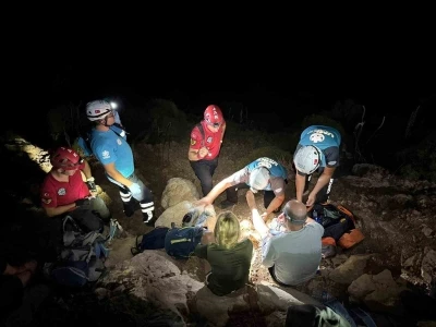 Likya Yolu'nda mahsur kalan 3 kişi kurtarıldı