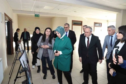 Lise &ouml;ğrencileri i&ccedil;in farkındalığa yolculuk projesi
