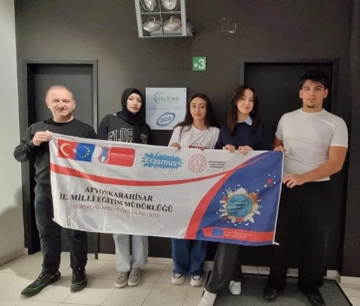 Lise &ouml;ğrencileri stajlarını Viyana&rsquo;da yaptı
