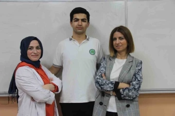 Lise &ouml;ğrencisinden gururlandıran başarı: CERN&rsquo;e kabul edildi
