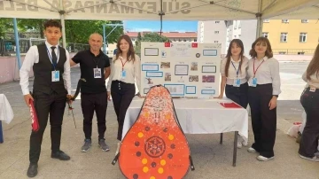 Liseliler ok&ccedil;uluk ile dikkat ilişkisini ortaya &ccedil;ıkardı
