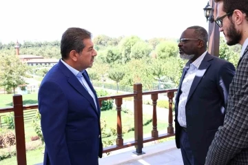 Lome &Uuml;niversitesi Rekt&ouml;r&uuml; &ldquo;d&ouml;n&uuml;ş&uuml;me&rdquo; hayran kaldı
