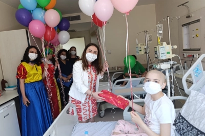 L&ouml;semili &Ccedil;ocukların Bayram Sevinci