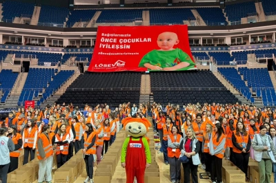 L&Ouml;SEV&rsquo;den İstanbul&rsquo;da Koli Koli Mutluluk