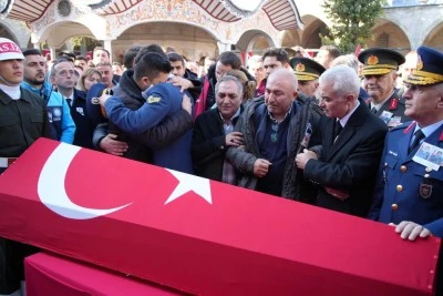 L&uuml;leburgaz şehidini son yolculuğuna uğurladı