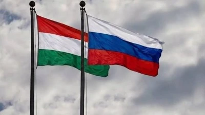 Macaristan'dan 10 Rus diplomata "&uuml;lkeyi terk edin" talimatı