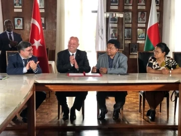 Madagaskar&rsquo;da Yunus Emre Enstit&uuml;s&uuml; a&ccedil;ılacak
