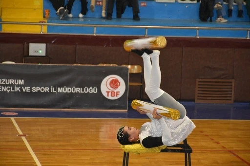 Madagaskar Sirki Erzurum&rsquo;da nefes kesti
