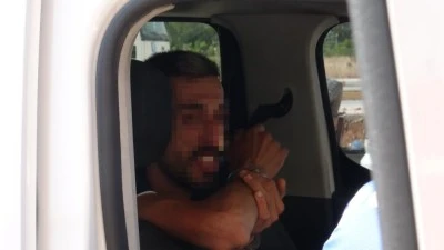 Madde bağımlısı gen&ccedil; evi 'Yakacağım yakacağım' dedi en sonunda yaktı!