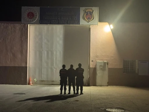 Maganda, jandarmadan ka&ccedil;amadı
