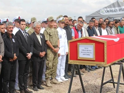 Maganda kurşunuyla hayatını kaybeden uzman &ccedil;avuş toprağa verildi