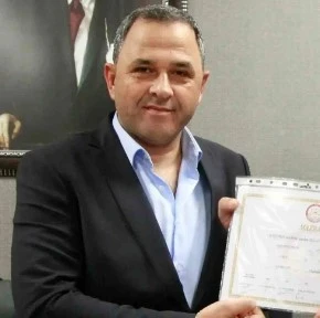 Mahalle muhtarının aracı ile &ccedil;arptığı yaşlı kadın ağır yaralandı