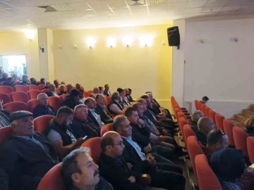Mahalle ve k&ouml;y muhtarlarına hizmet i&ccedil;i eğitim verildi
