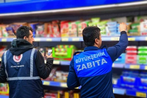 Malatya B&uuml;y&uuml;kşehir Belediyesi Zabıta Ekipleri, market denetimlerini sıklaştırdı
