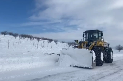 Malatya B&uuml;y&uuml;kşehir Ekipleri 1527 Kilometre Yolu Ulaşıma A&ccedil;tı