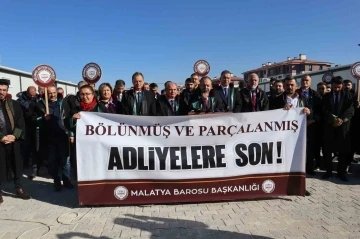 Malatya&rsquo;da avukatlardan &rsquo;adliye binası&rsquo; eylemi
