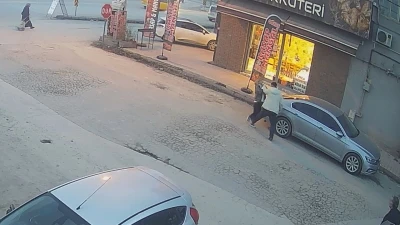 Malatya'da kadına sokak ortasında silahla tehdit 