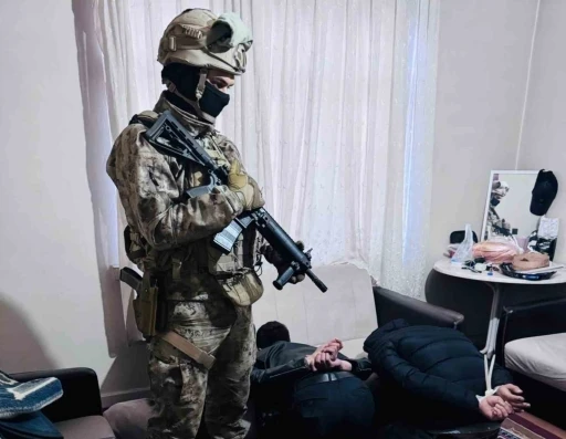 Malatya&rsquo;da torbacı operasyonu: 15 g&ouml;zaltı
