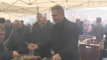 Mamak&rsquo;ta vatandaşlar hamsiye doydu
