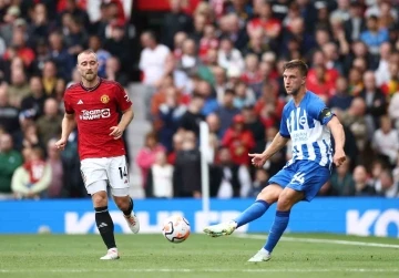 Manchester United, sahasında Brighton&rsquo;a kaybetti
