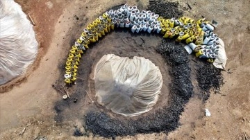 Mangal k&ouml;m&uuml;r&uuml; i&ccedil;in 1800 rakımlı yaylada yaklaşık 5 ay mesai yapıyorlar