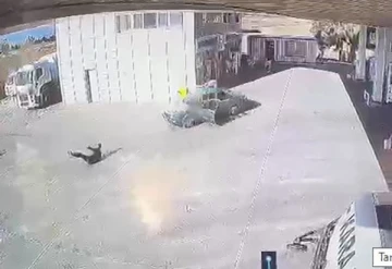 Manisa&rsquo;da benzin istasyonunda korku dolu anlar
