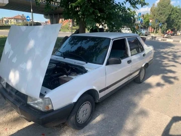 Manisa&rsquo;da &ccedil;alınan otomobil İzmir&rsquo;de bulundu
