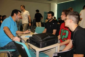 Manisa&rsquo;da siber g&uuml;venlik uzmanları yetişiyor
