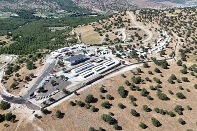 Manisa&rsquo;da sokak hayvanları i&ccedil;in &ouml;rnek proje hayata ge&ccedil;ti
