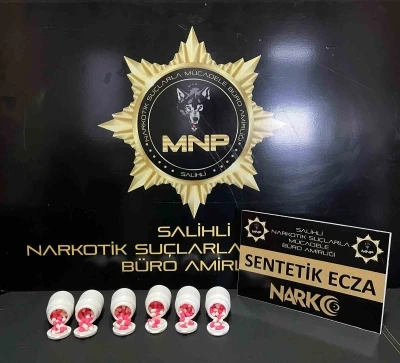 Manisa&rsquo;da zehir tacirlerine operasyon
