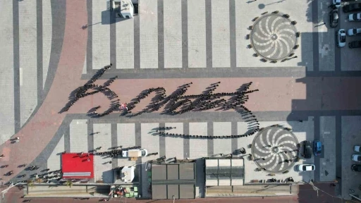 Manisa&rsquo;nın kalbine 1938 kişiden Atat&uuml;rk imzası
