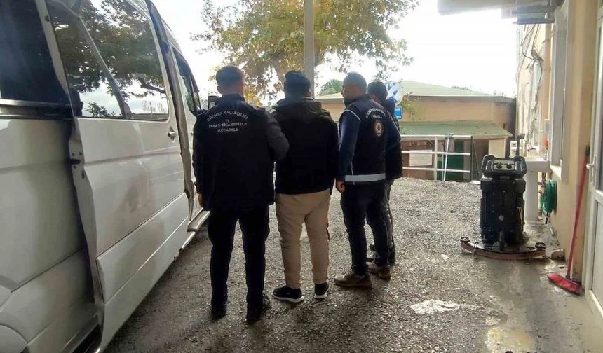 Manisa ve Afyon&rsquo;da fuhuş operasyonu: 2 tutuklama