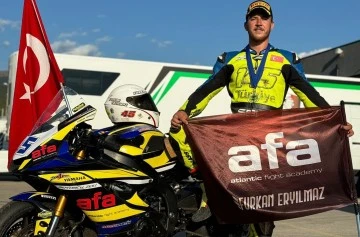 Manisalı Furkan Hırvatistan&rsquo;dan kupalarla d&ouml;n&uuml;yor