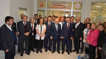 Manisalılar hayırsever &lsquo;Moris Şinasi&rsquo;yi unutmuyor
