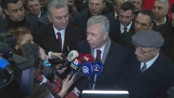 Mansur Yavaş&rsquo;tan Meral Akşener&rsquo;e cevap: "İlla ki benim aday olmamı istiyorsa &ouml;n&uuml;m&uuml; a&ccedil;abilirdi"
