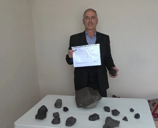 Mantar toplarken bulduğu taşların g&ouml;ktaşı olduğu ortaya &ccedil;ıktı