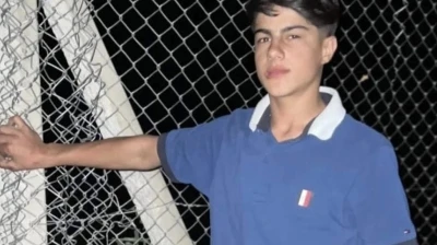 Mardin'de devrilen motosikletin s&uuml;r&uuml;c&uuml;s&uuml; &ouml;ld&uuml;