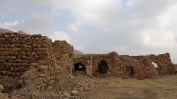 Mardin&rsquo;in tarihi k&ouml;y&uuml; keşfedilmeyi bekliyor
