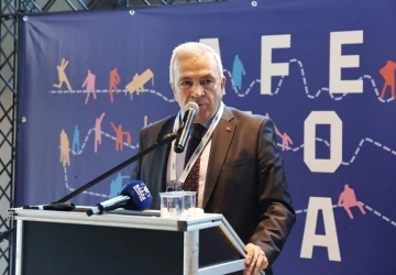 Marmara&rsquo;daki belediyeler afetten sonraki yaşamı Nil&uuml;fer&rsquo;de ele aldı