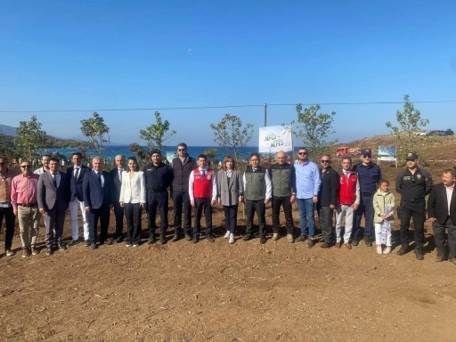 Marmaris&rsquo;te 11 bin fidan toprakla buluştu
